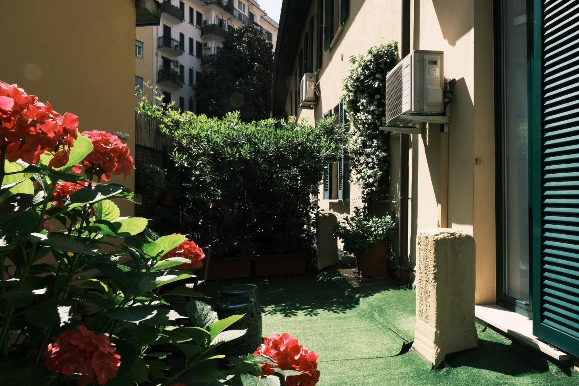 Comecasa Flowery Terraced Apartment Milano Eksteriør bilde